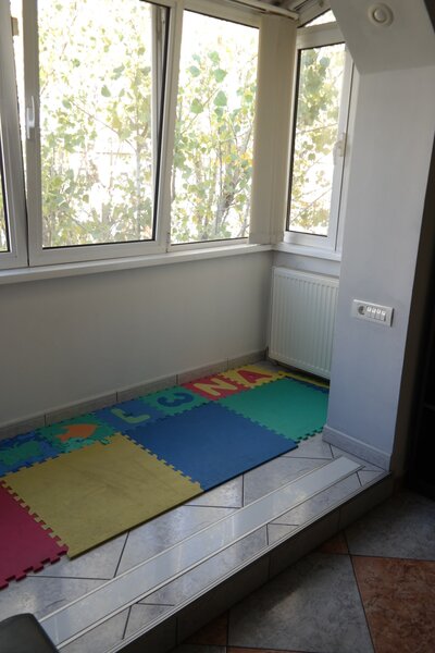 Berceni, 5min. Aparatorii Patriei, decomandat, parcare ADP, etaj 4/4